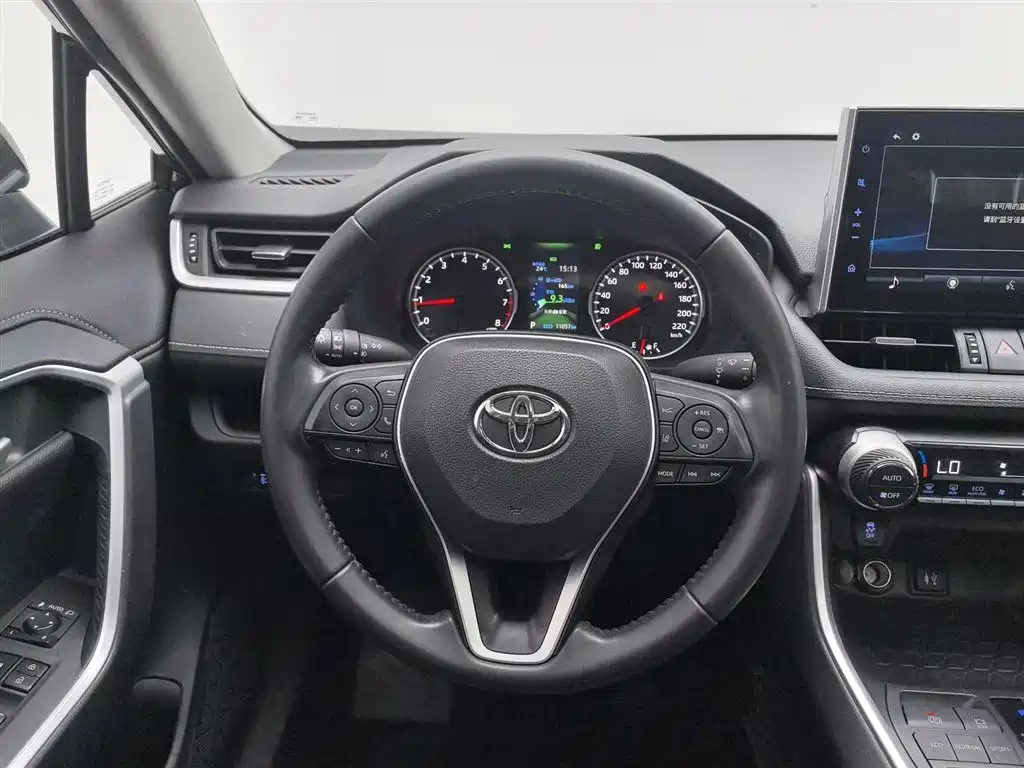 Toyota Wildlander 2022 2.0L CVT FWD Luxury PLUS Edition фото 11