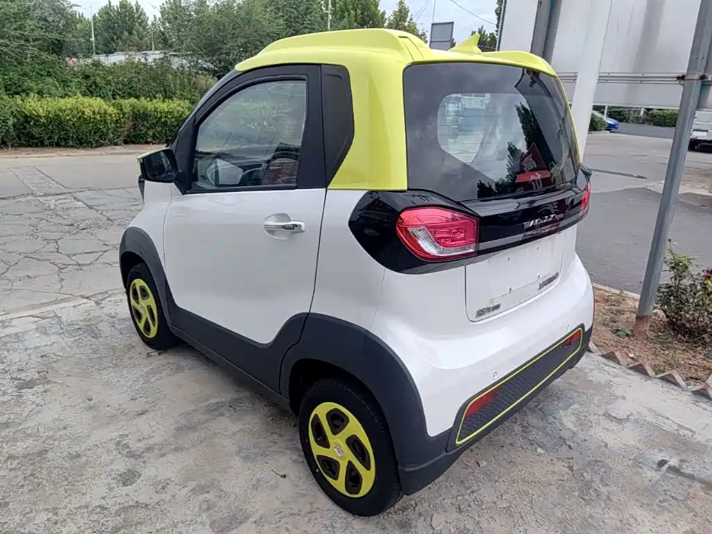 Фото 5 - Baojun E100