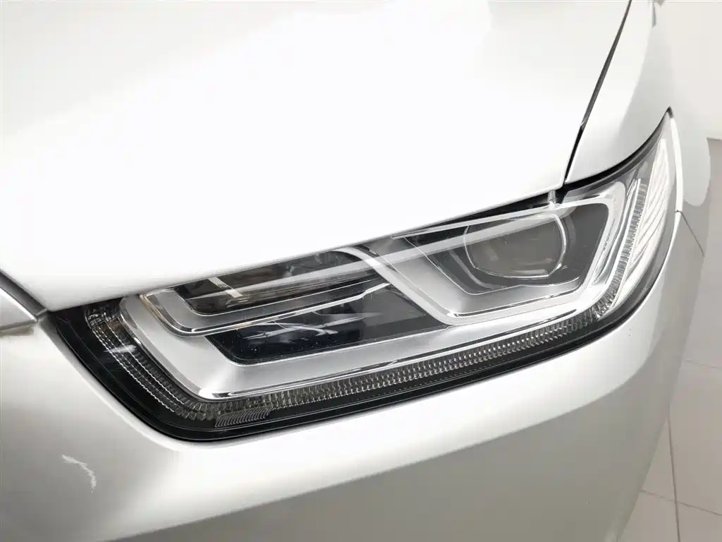 Ford Taurus 2015 EcoBoost 325 V6 Flagship фото 7