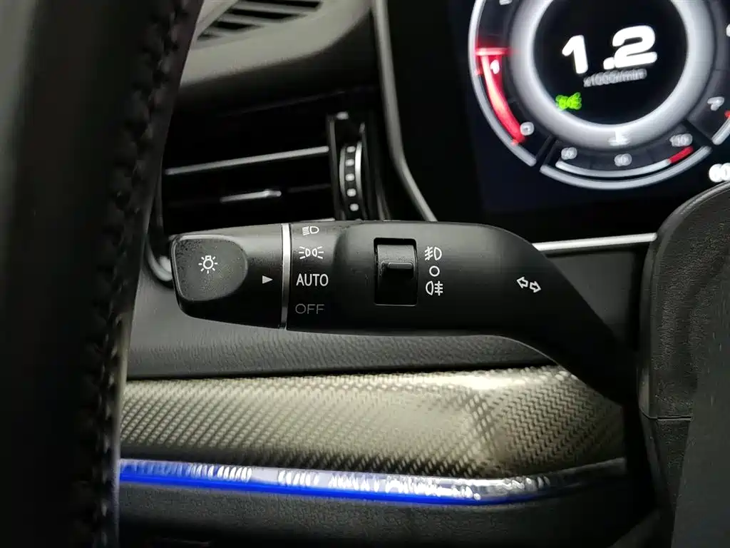 Hongqi HS5 2019 2.0T Smart Connect Enjoy 4WD Edition фото 21