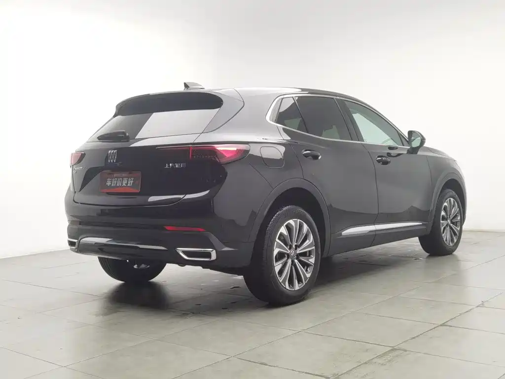 Photo 2 - Buick Envision S