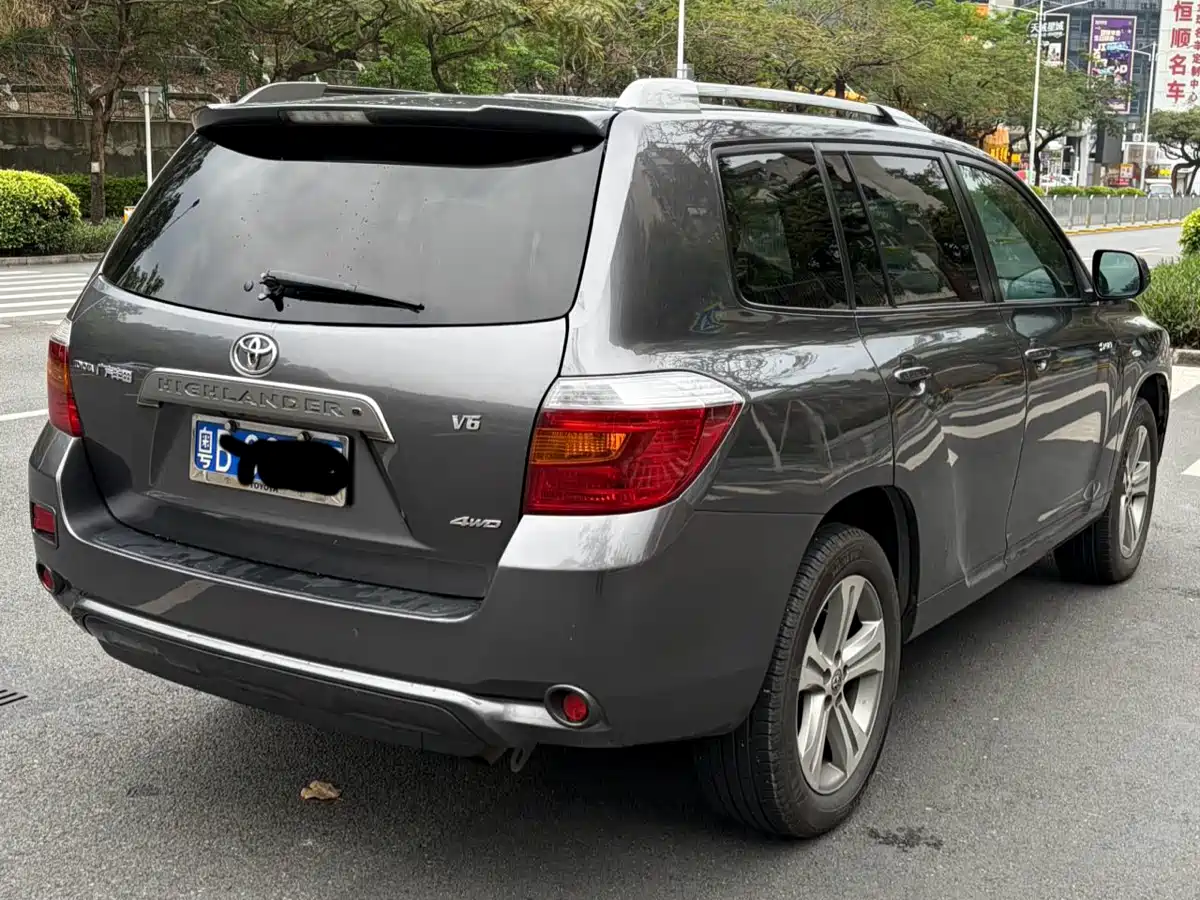 Toyota Highlander 2009 3.5L 4WD 7-seater Luxury Edition фото 3