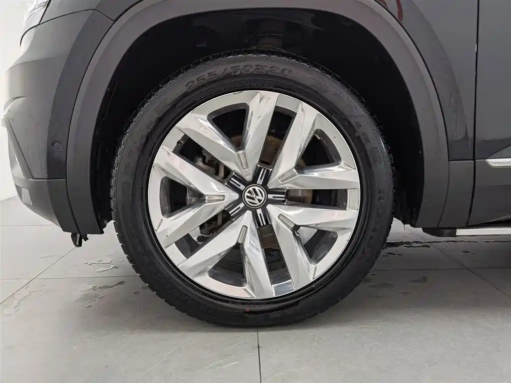 Volkswagen Teramont 2017 530 V6 AWD Ultimate Flagship Edition фото 17