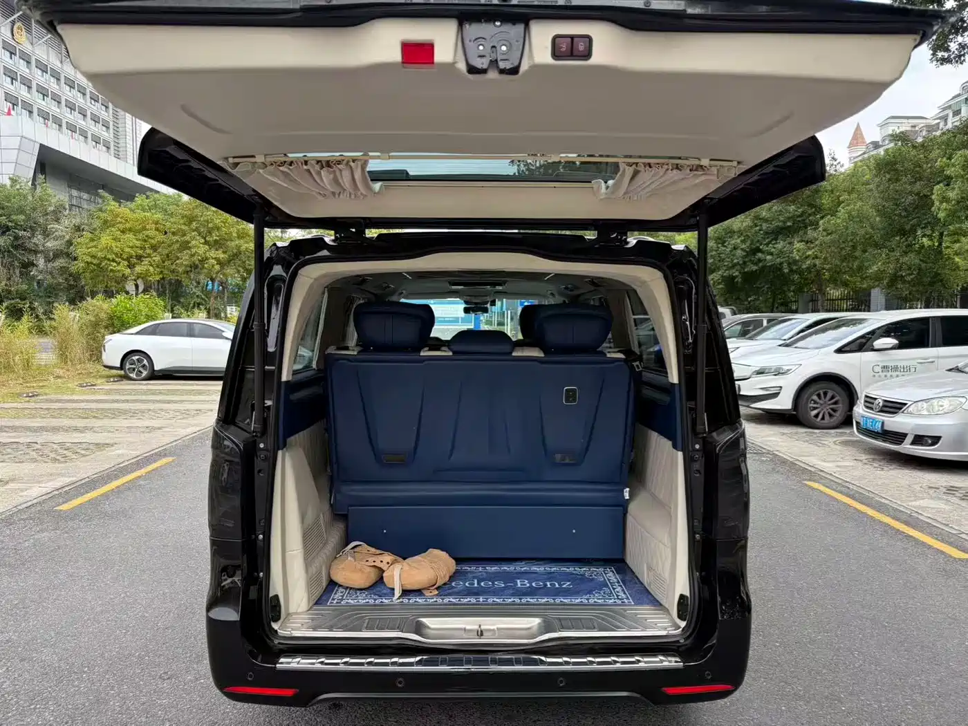 Mercedes-Benz Vito 2021 2.0T Business Edition 7-seater фото 14