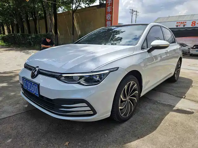 Volkswagen Golf 280TSI DSG Pro