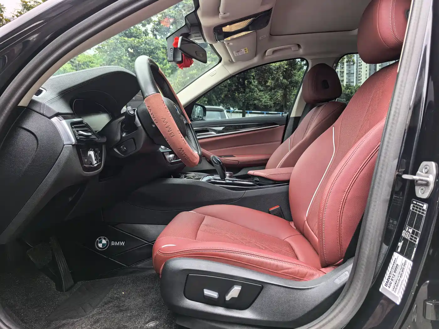 BMW 5 Series 2022 525Li Luxury Package фото 10