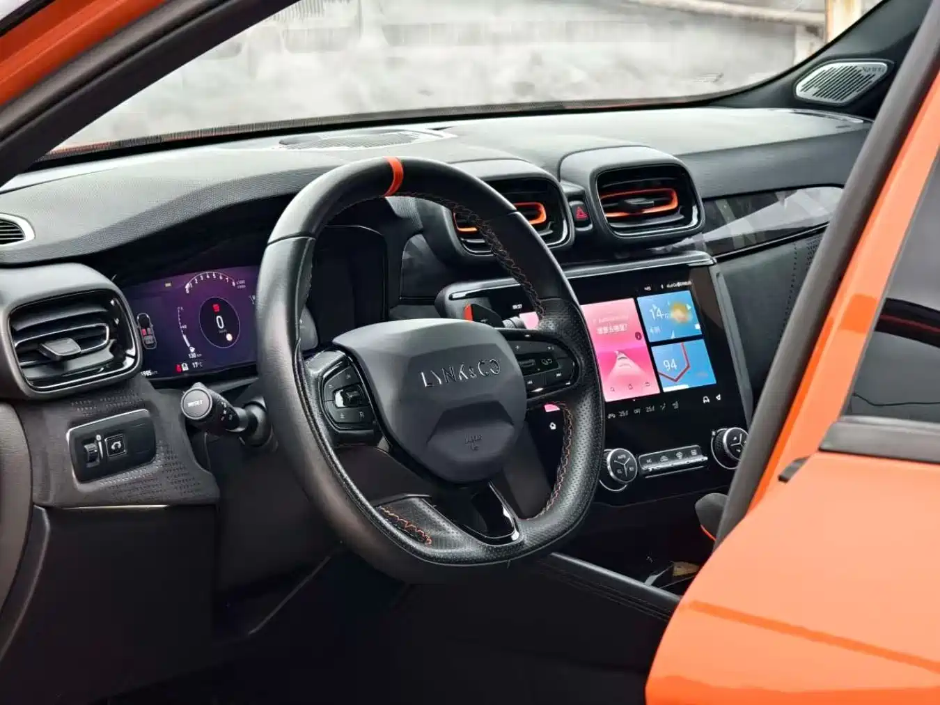 LYNK & CO. 02 HATCHBACK