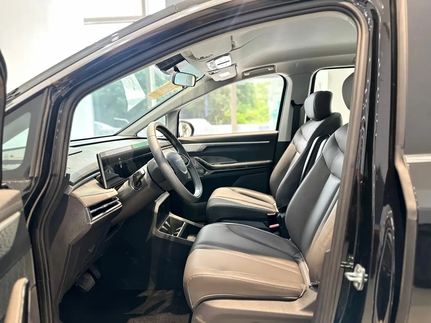 SAIC Maxus Dajia 7 2025 2024 Facelift Super Hybrid Long Range Enjoyment Edition