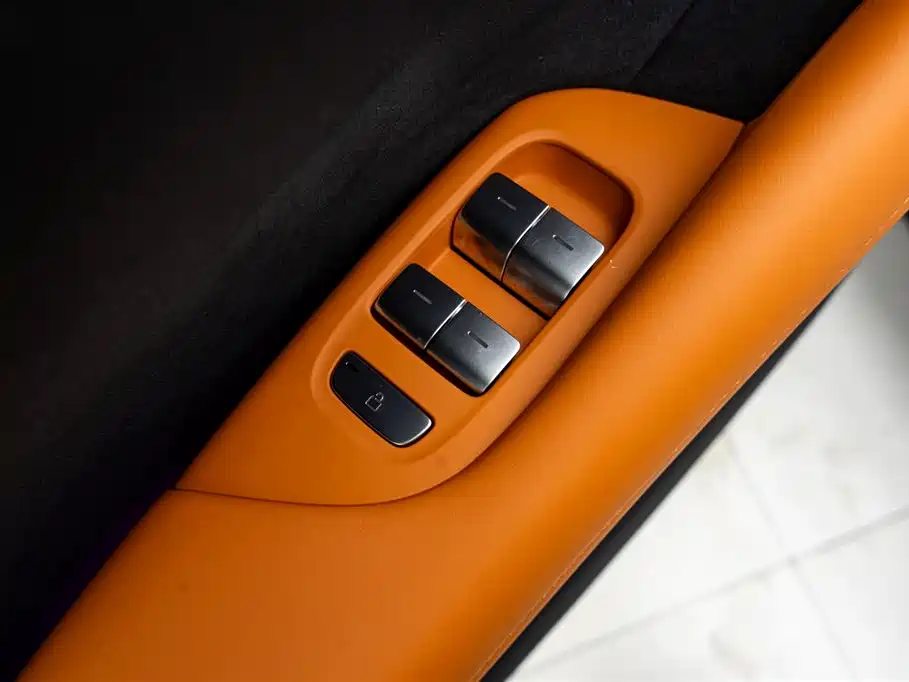 XIAOMI CAR XIAOMI YU7