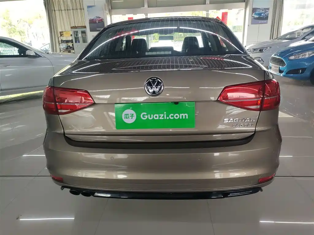 Volkswagen Sagitar 2018 280TSI DSG Spark Edition фото 4