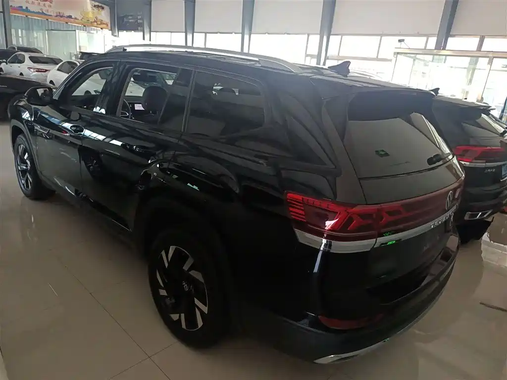 Volkswagen Teramont 2022 380TSI 4MOTION Luxury фото 5