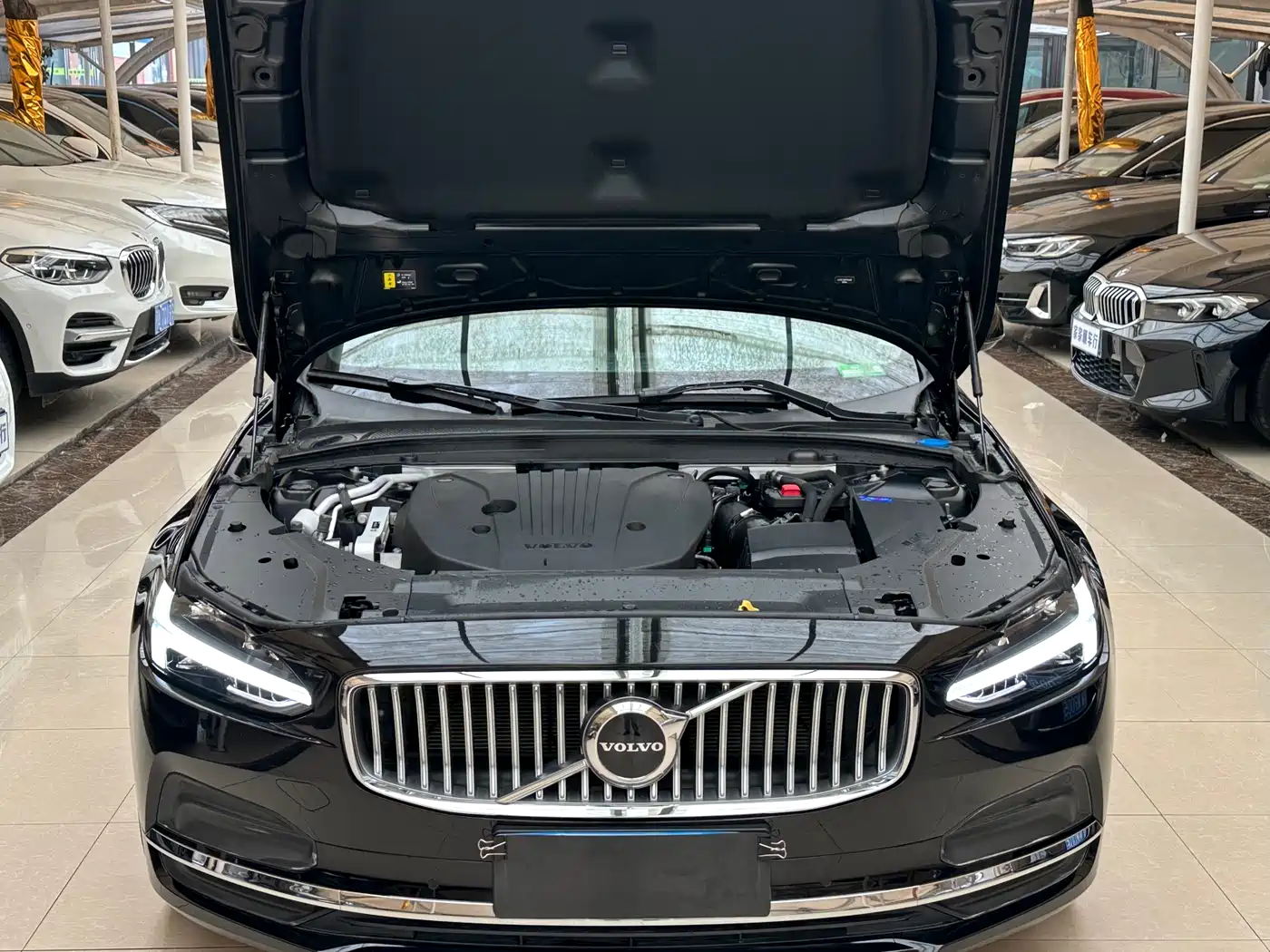 Volvo S90 2024 2022 B5 Zhiyuan Luxury Edition