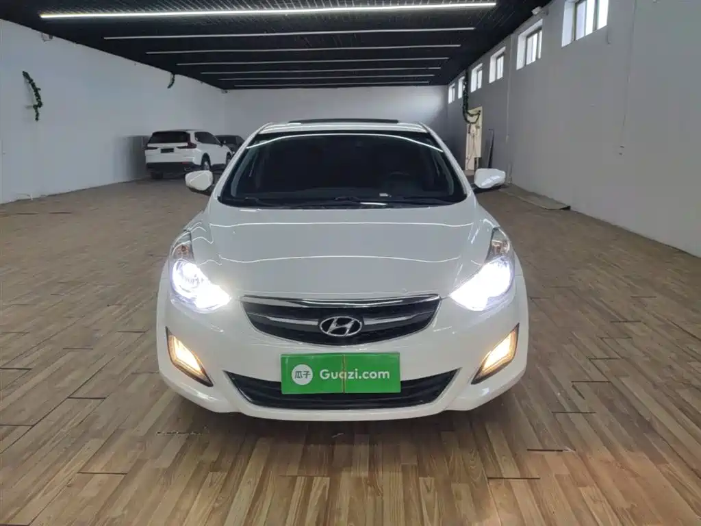 Hyundai Langdong 2015 1.6L Auto Exclusive фото 3