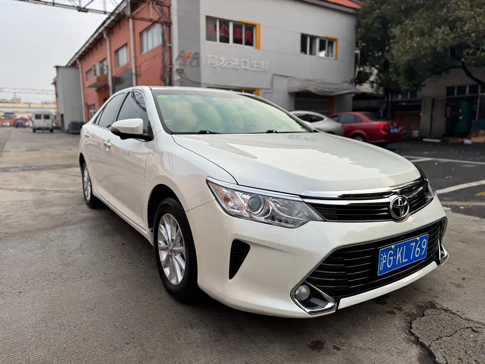 Фото 9 - Toyota Camry