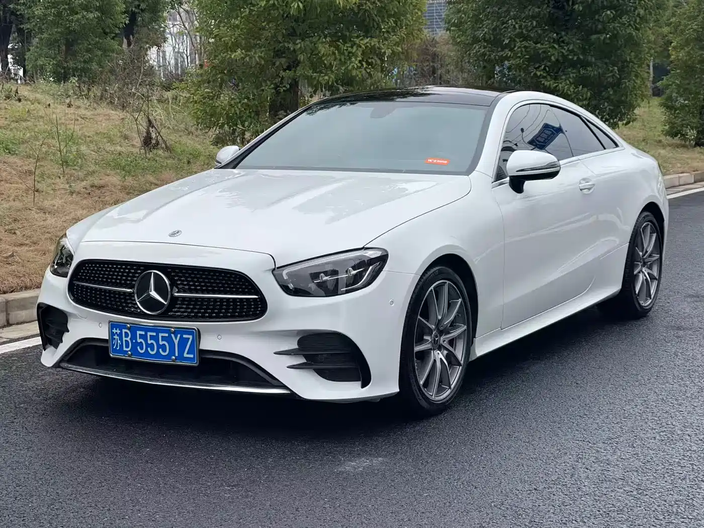  E CLASS