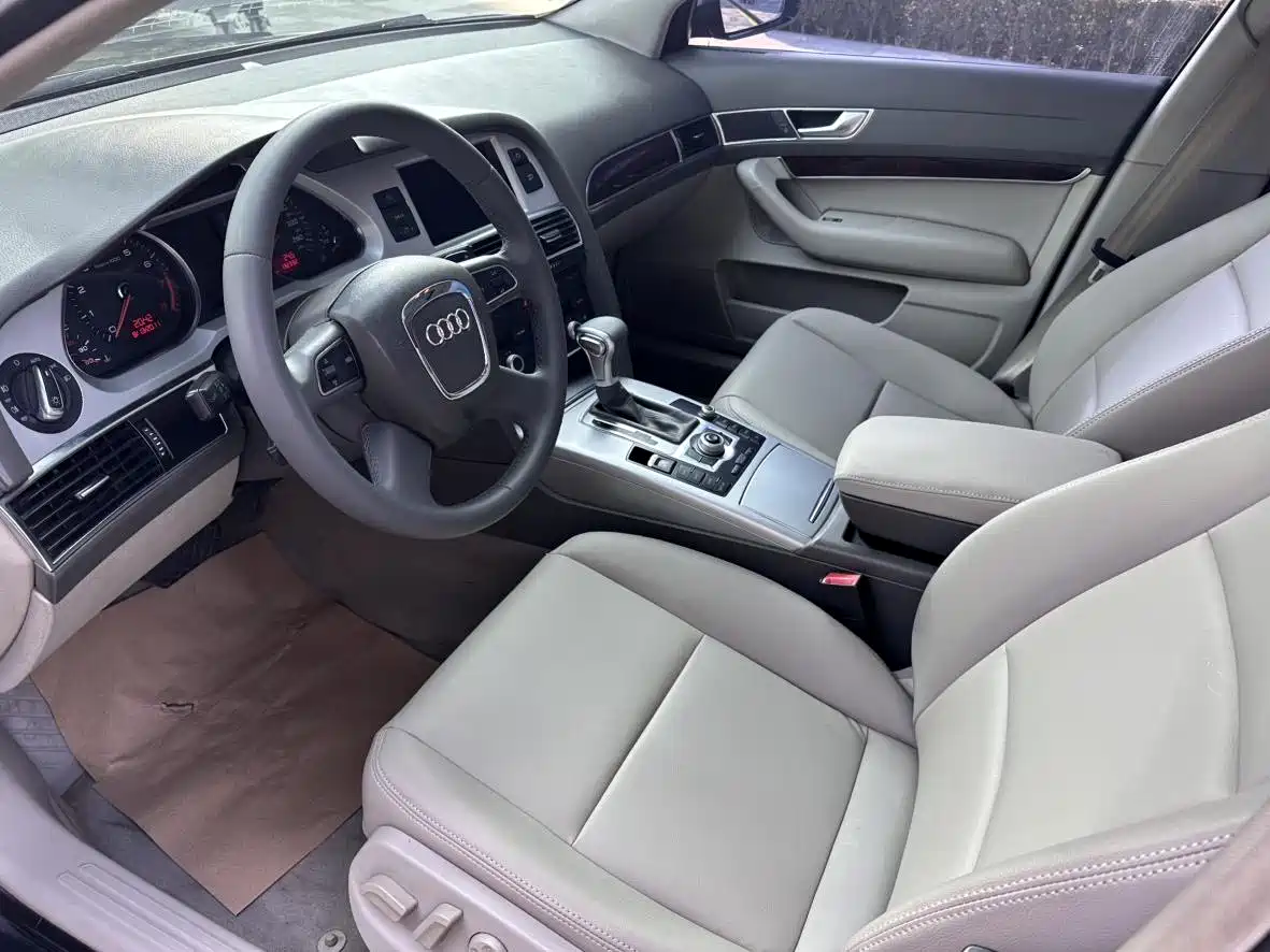Audi A6L 2011 Model 2.0 TFSI Auto Standard фото 7