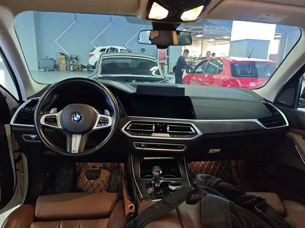 BMW X5 (Import) 2019 xDrive40i M Sport Package фото 10