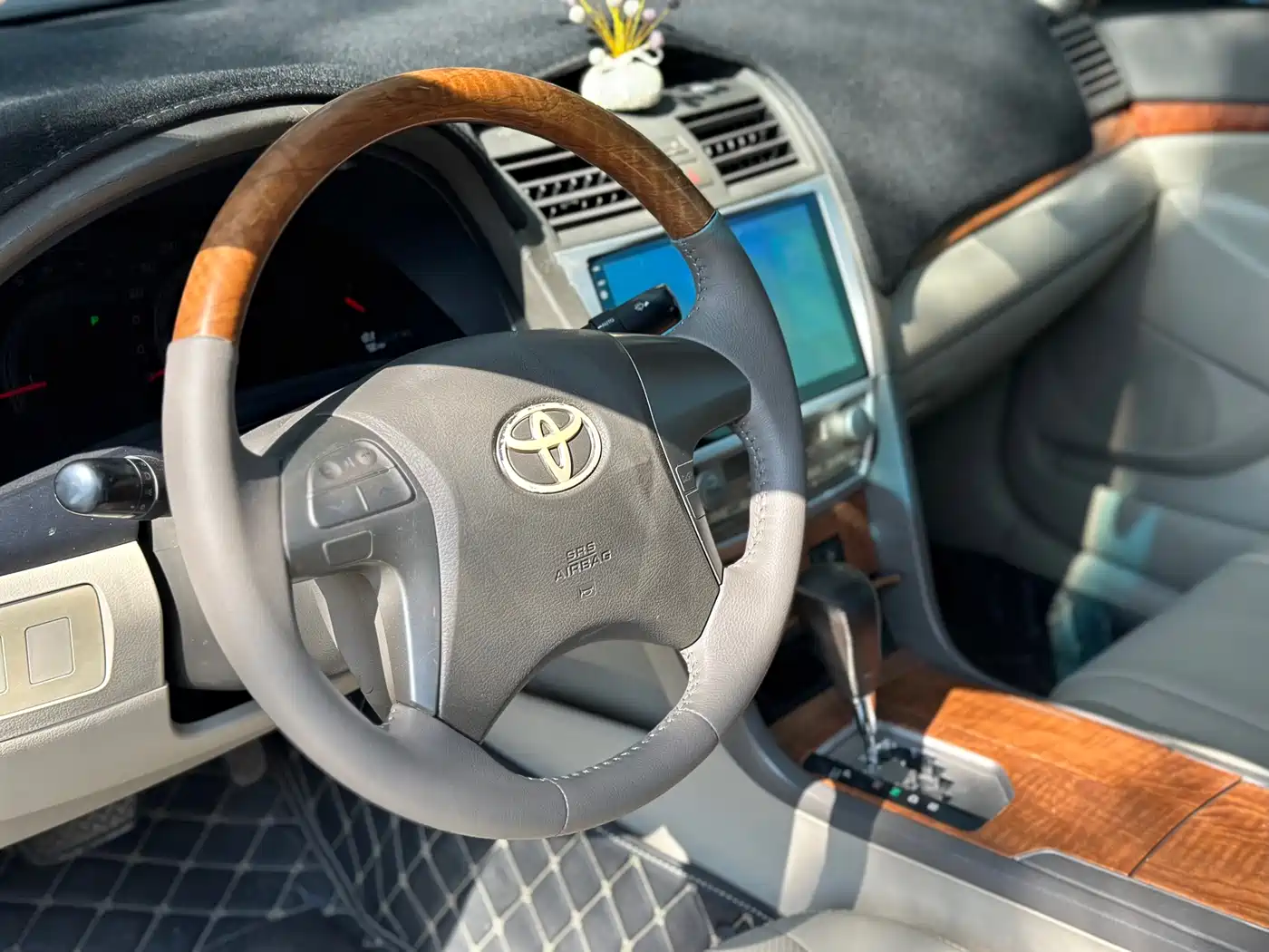 Toyota Camry 2009 Model 240G Luxury Edition фото 7