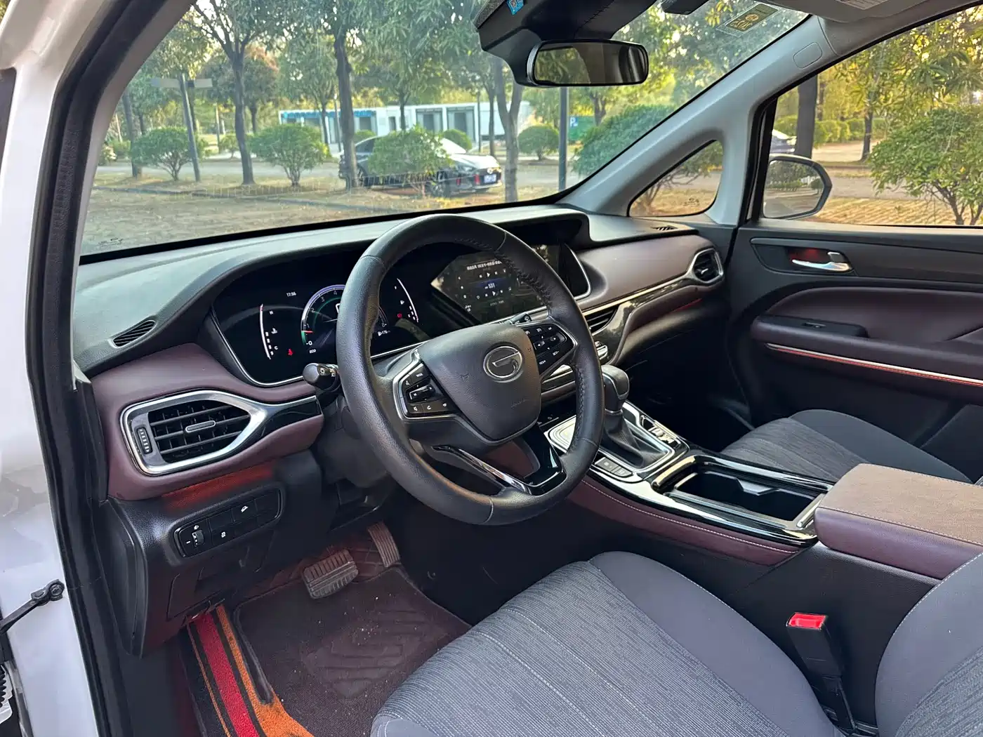 GAC Trumpchi Trumpchi M6 2023 PRO 270T DCT Elite Edition фото 24