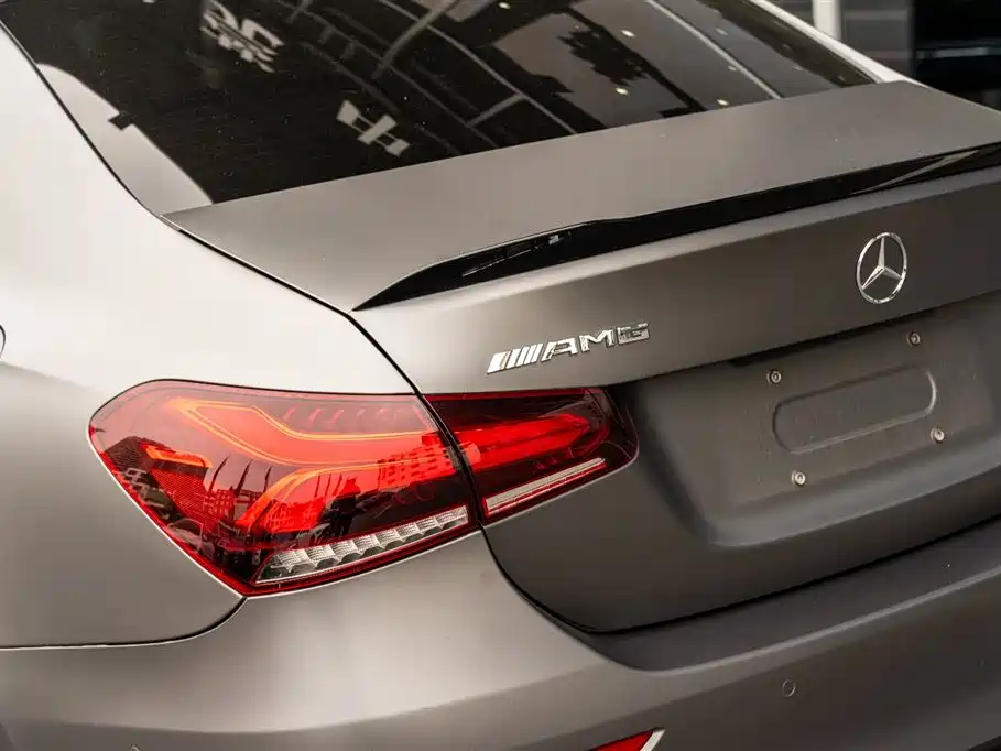 Mercedes-Benz A-Class AMG 2022 Model AMG A 35 L 4MATIC Blazing Night Special Edition фото 16