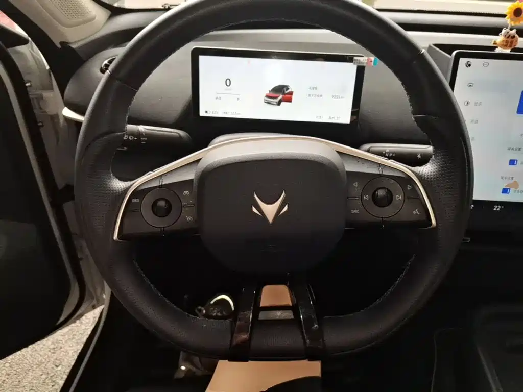 ARCFOX T1 2025 2025 425 Mid-range Version