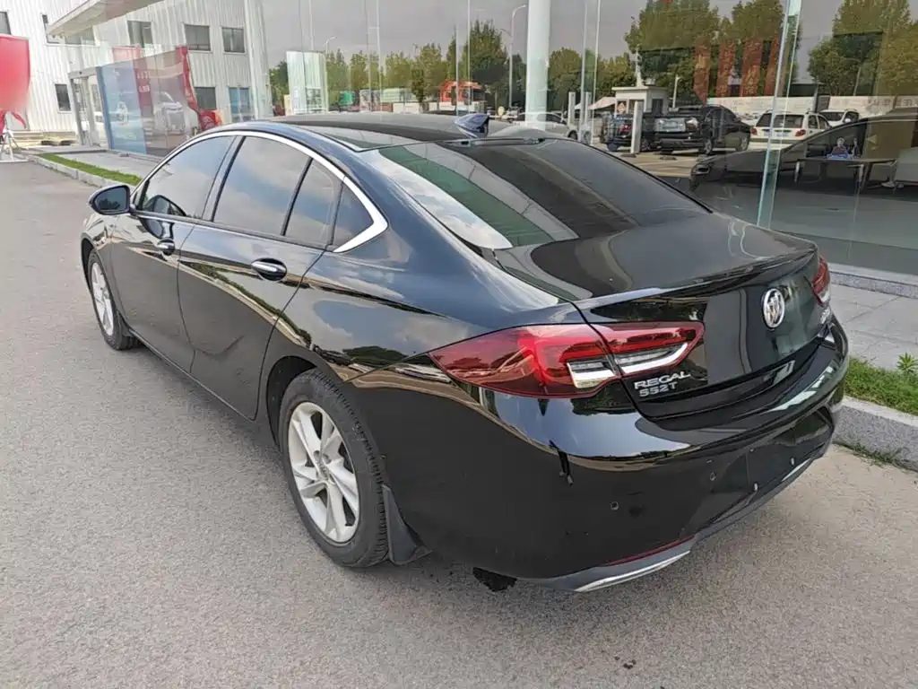 BUICK REGAL