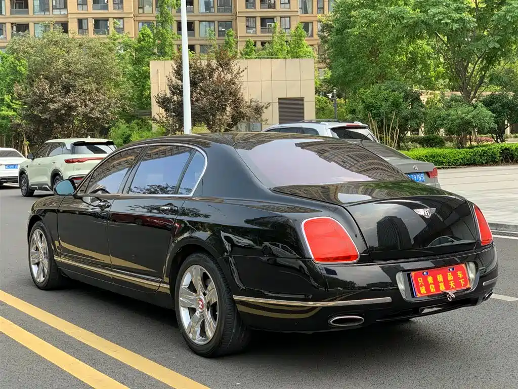 Bentley Flying Spur 2011 2010 6.0T 4-seater Version
