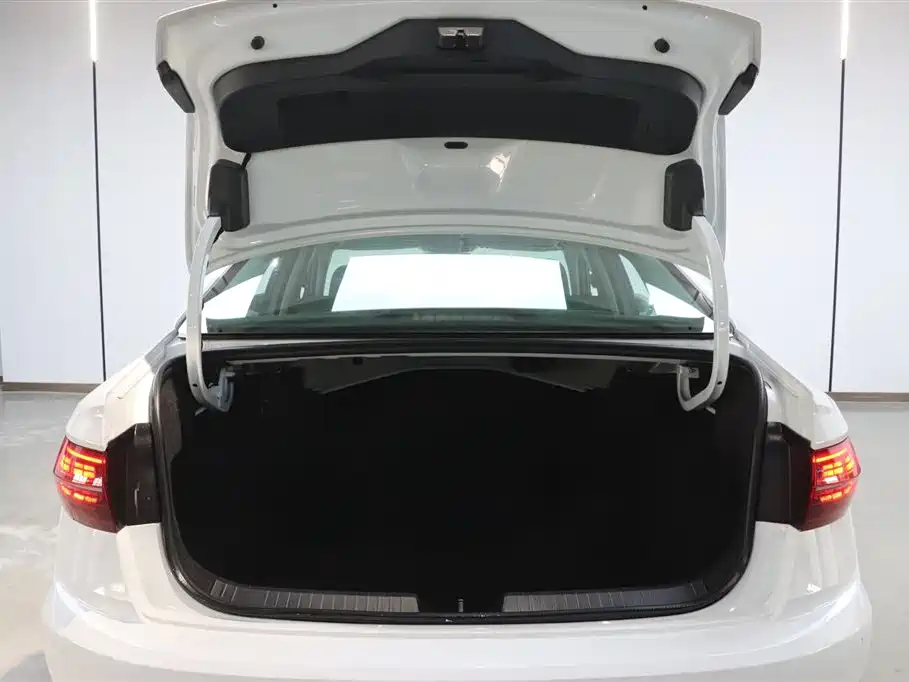Volkswagen Sagitar 2020 280TSI DSG Comfort China VI фото 30