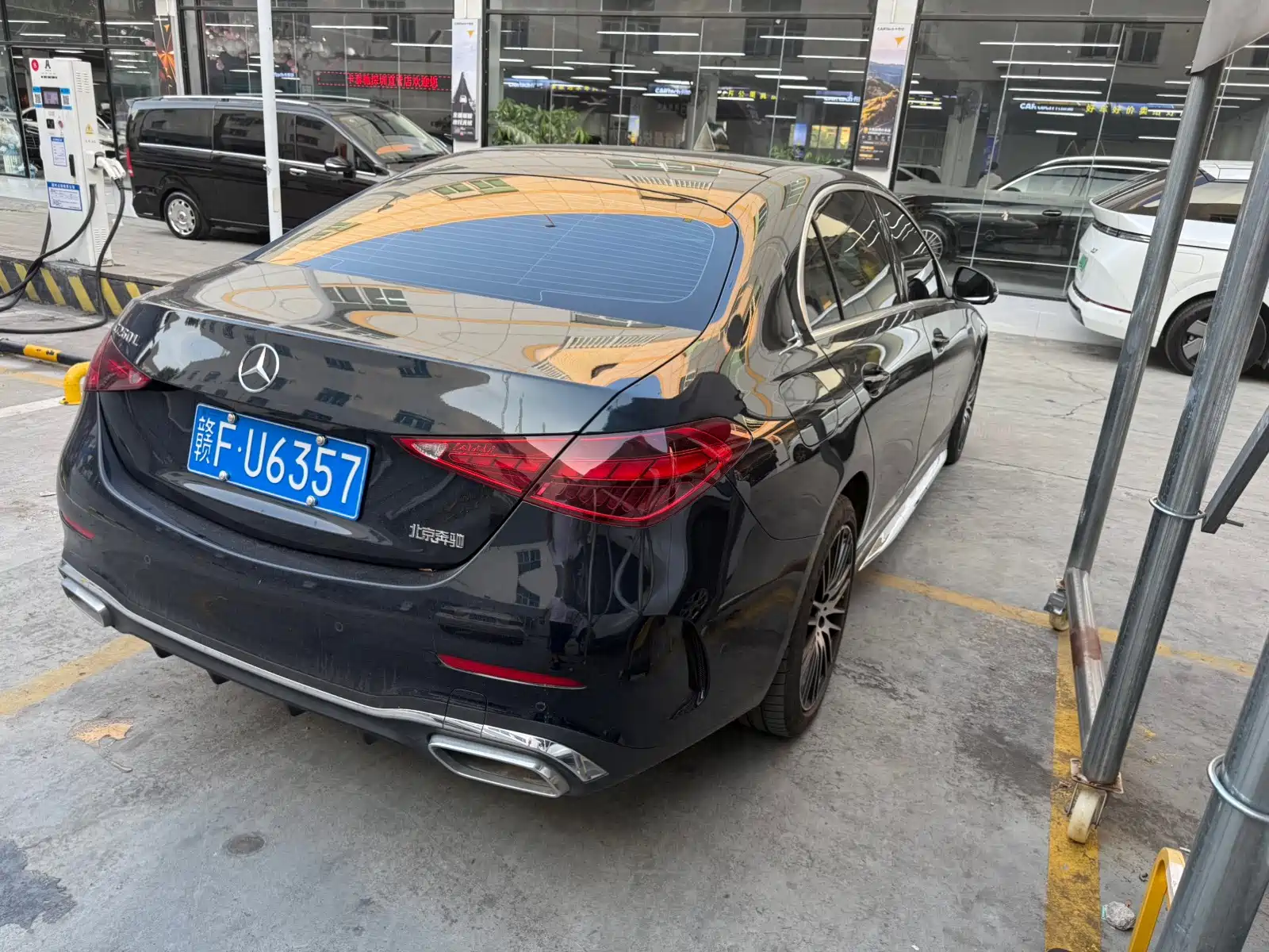 Фото 8 - Mercedes-Benz C-Class
