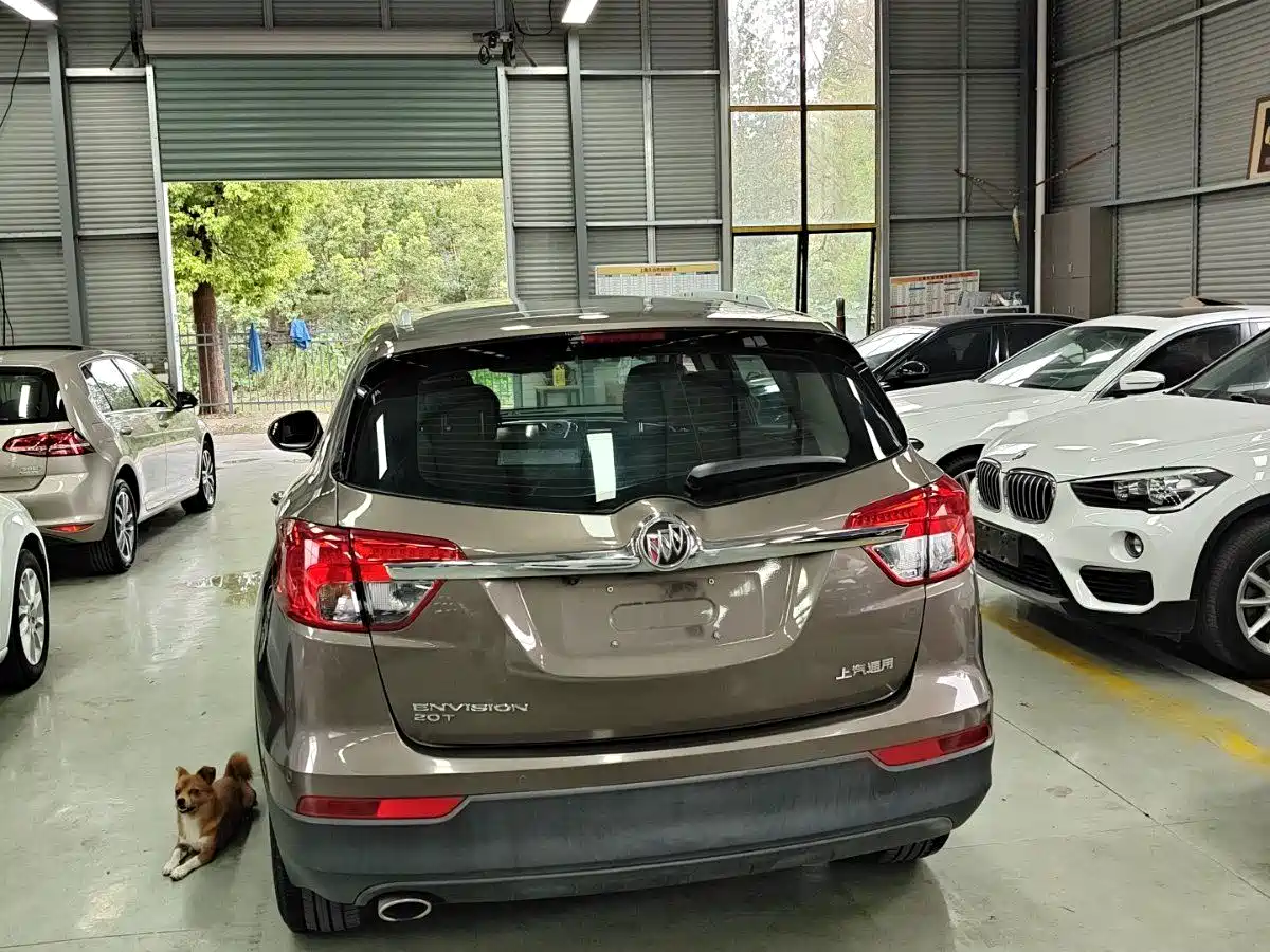 Фото 4 - Buick Envision Plus