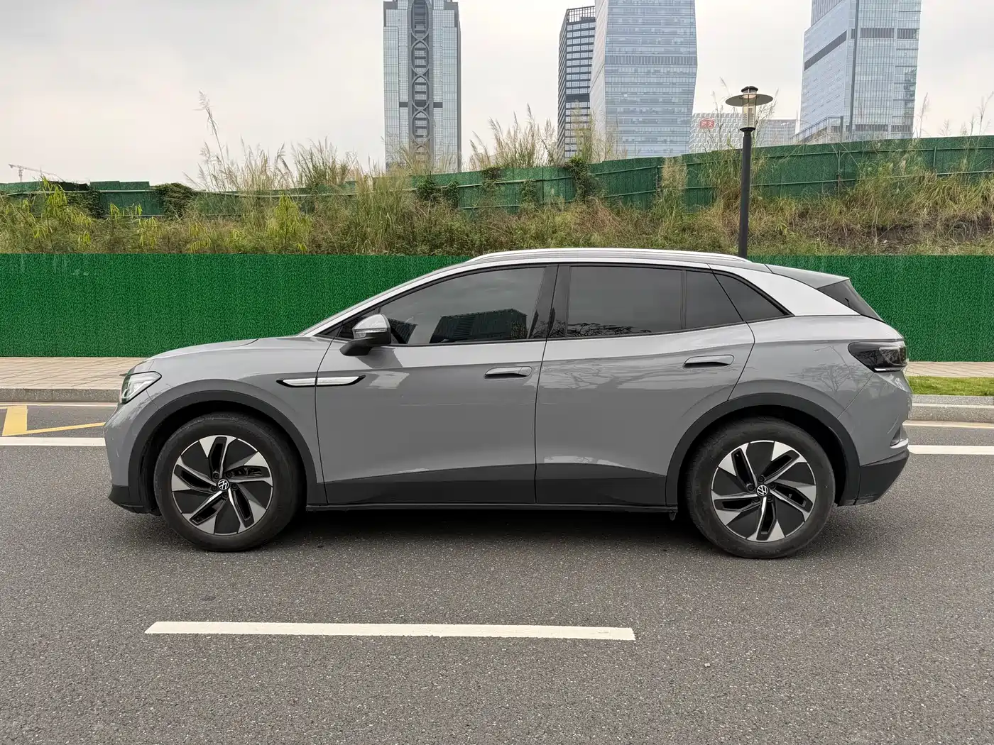 VOLKSWAGEN ID.4 CROZZ