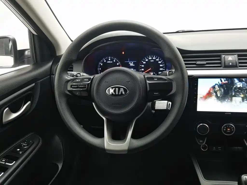 Kia K2 2017 2017 Sedan 1.4L MT GLS