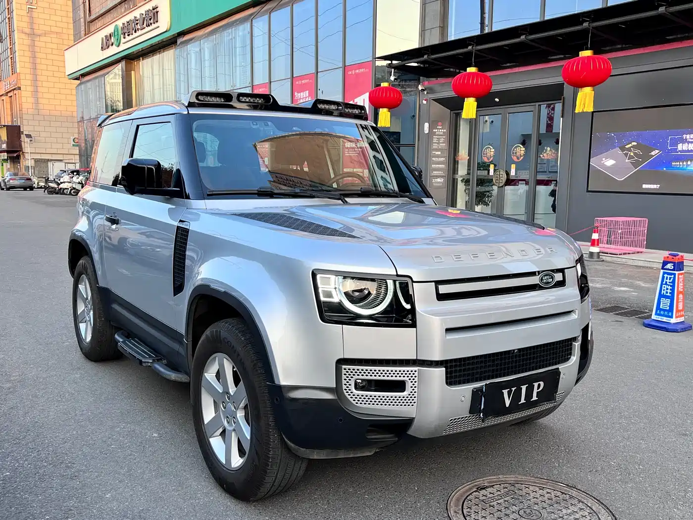 Land Rover Defender 2021 90 P400 X-DYNAMIC S фото 3