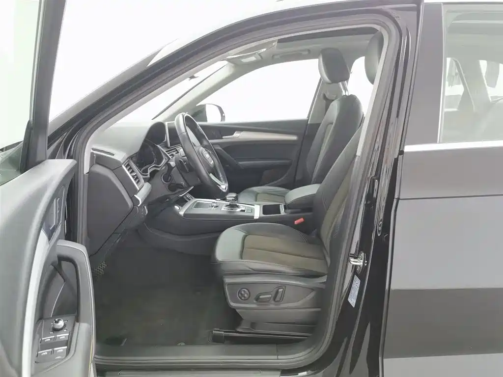 Audi Q5L 2018 40 TFSI Prestige Fashion (China V) фото 10