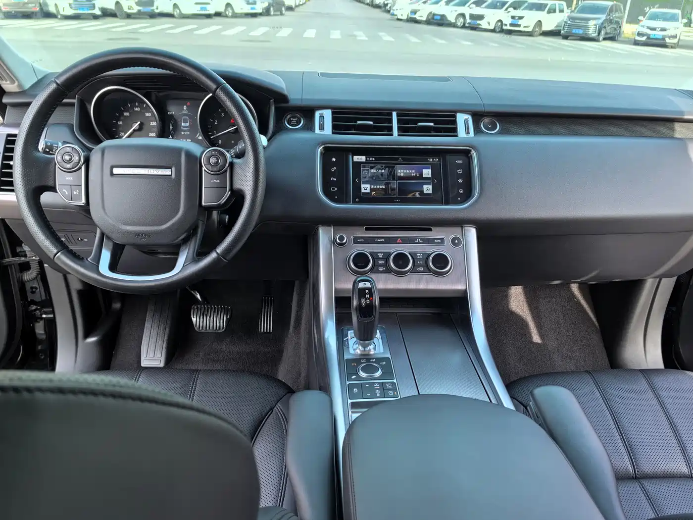 Land Rover Range Rover Sport 2015 3.0 SC V6 HSE фото 5