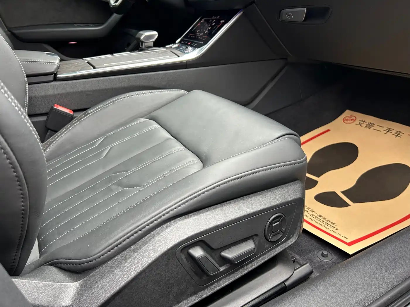 Audi A6L 2019 45 TFSI quattro Exclusive Elegance фото 25