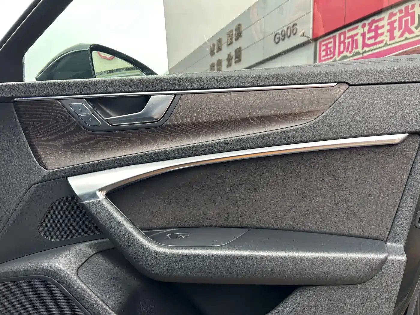 Audi A6L 2019 45 TFSI quattro Exclusive Elegance фото 26