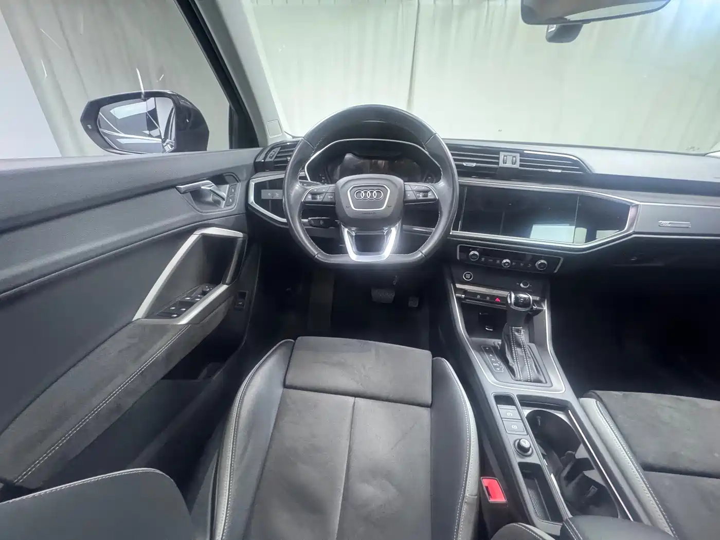Audi Q3 2022 35 TFSI Fashion Dynamic фото 20