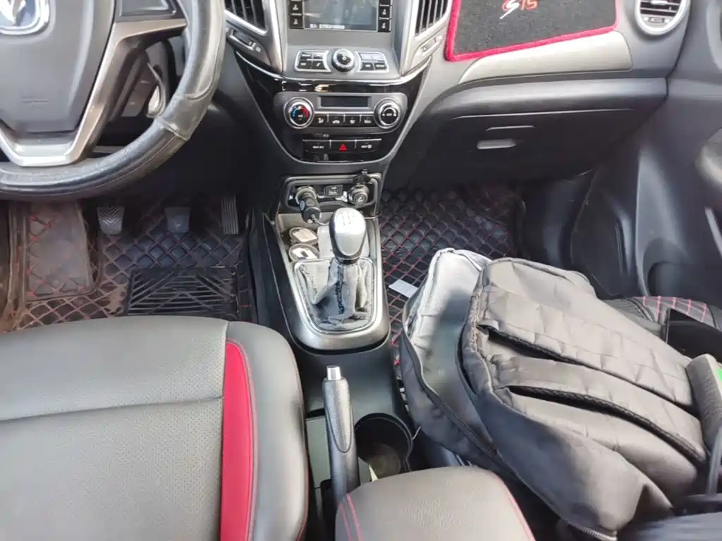 Changan CS15 2016 2016 1.5L Manual Fashion