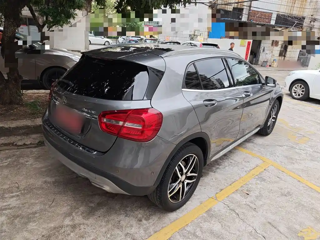 Mercedes-Benz GLA 2016 GLA 220 4MATIC Fashion фото 7