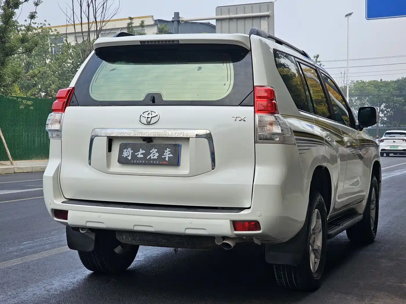 Toyota Prado (Import) 2010 2.7L Auto Luxury фото 14