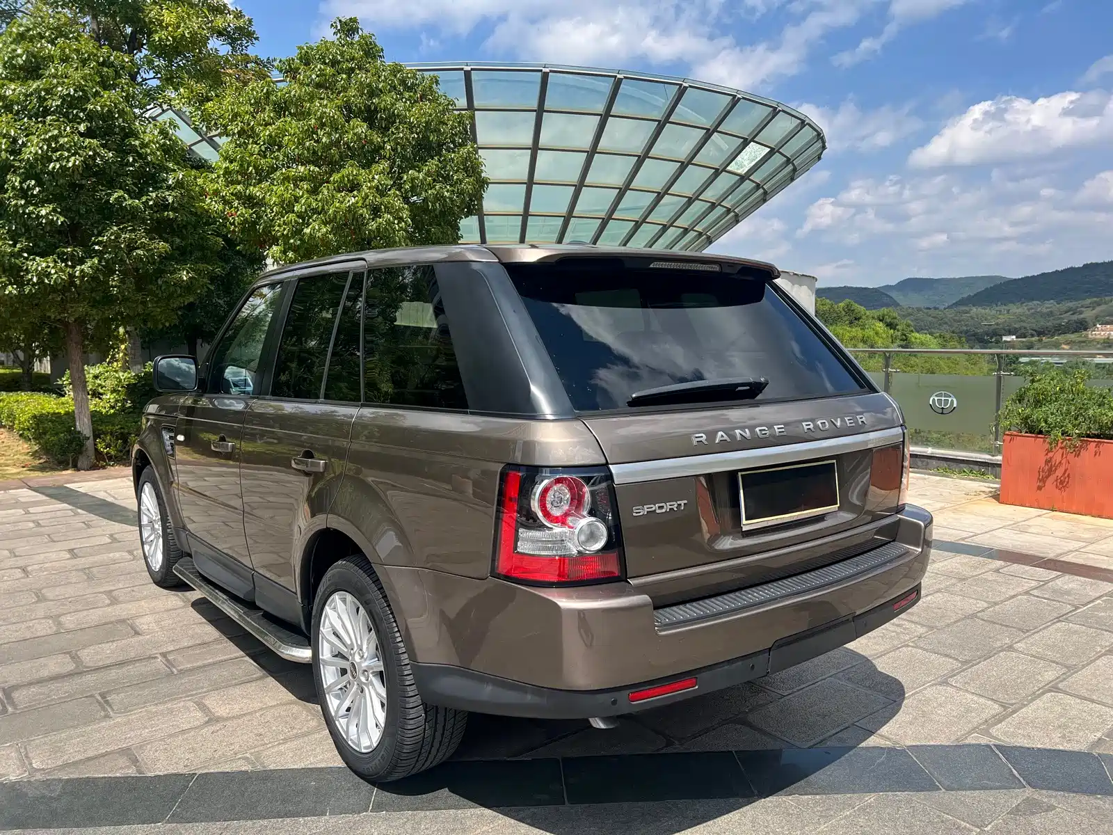 Photo 13 - Land Rover Range Rover Sport