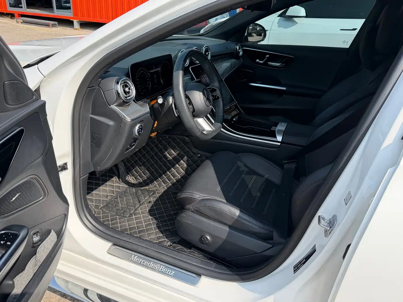 Mercedes-Benz C-Class 2023 Facelift C 260 L Sport Edition фото 7