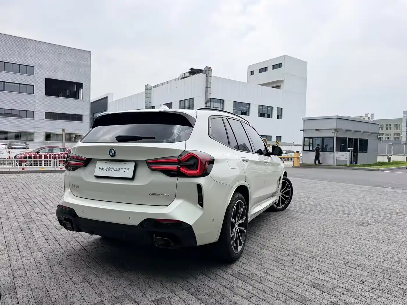 BMW X3 2023 xDrive30i Leading M Night Package фото 5