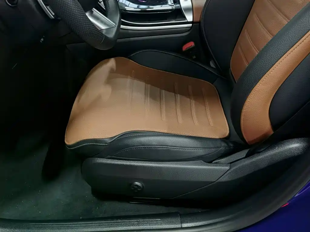 Mercedes-Benz C-Class 2023 C 200 L Sport фото 20