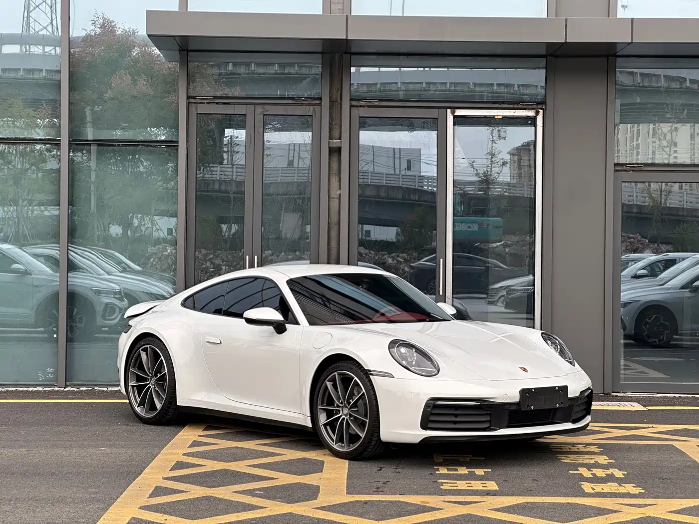 Porsche 911 2023 Carrera 3.0T фото 3