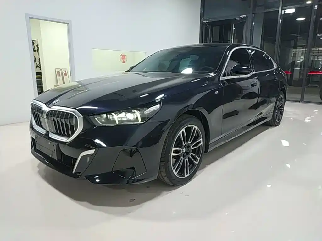  BMW BMW 5 Series 2025 530Li xDrive M Sport Package