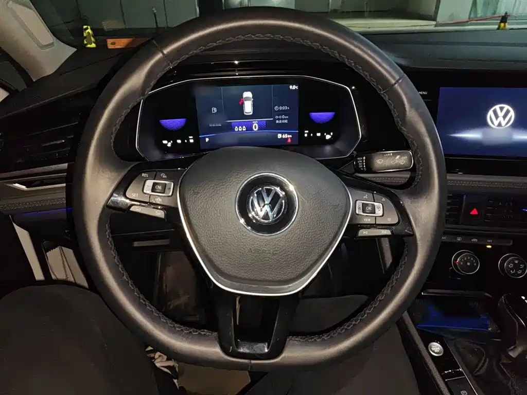 Volkswagen Sagitar 2022 280TSI DSG Surpassing Edition фото 7