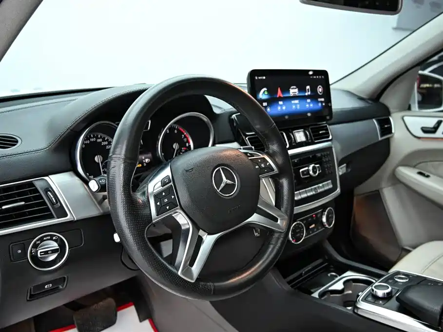 Mercedes-Benz GL-Class 2015 2014 GL 400 4MATIC Dynamic