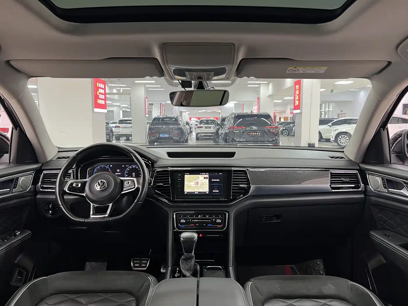 Volkswagen Teramont 2019 Model Teramont X 380TSI 4WD Prestige Luxury Edition фото 5